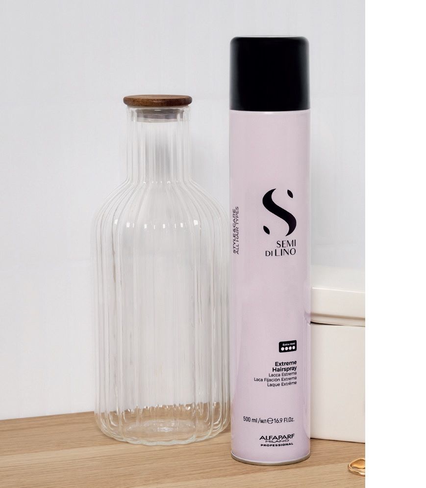 Alfaparf Style & Care Extreme Hairspray Extrém Erős Tartásu Hajlakk 500ml Alfaparf Style & Care Extreme Hairspray Extrém Erős Tartásu Hajlakk 500ml